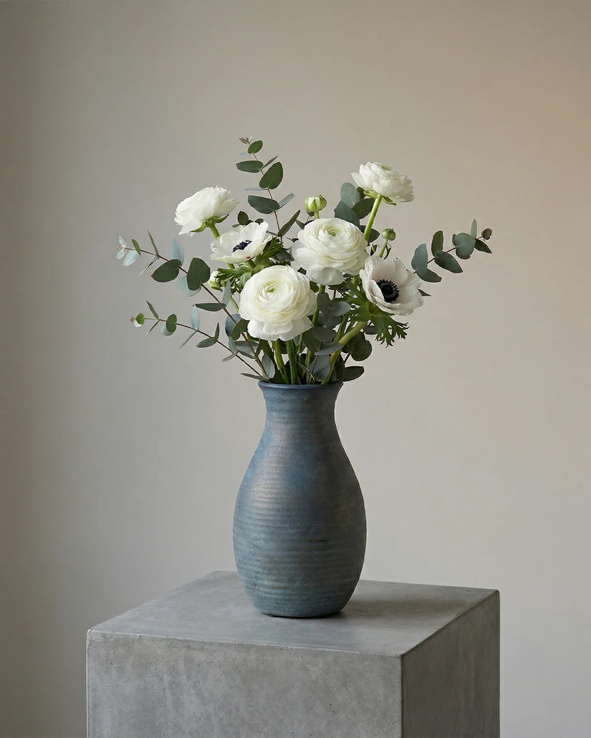 Noemi Rustic Vase