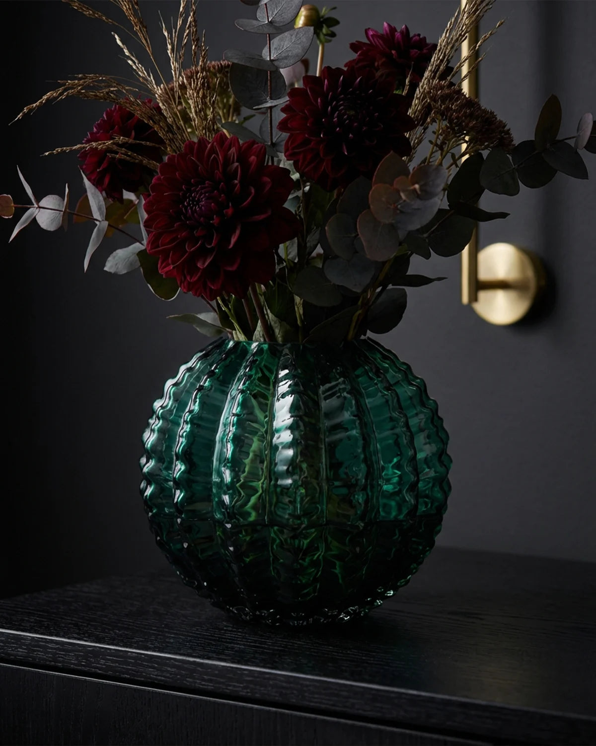 Ivyra Emerald Vase
