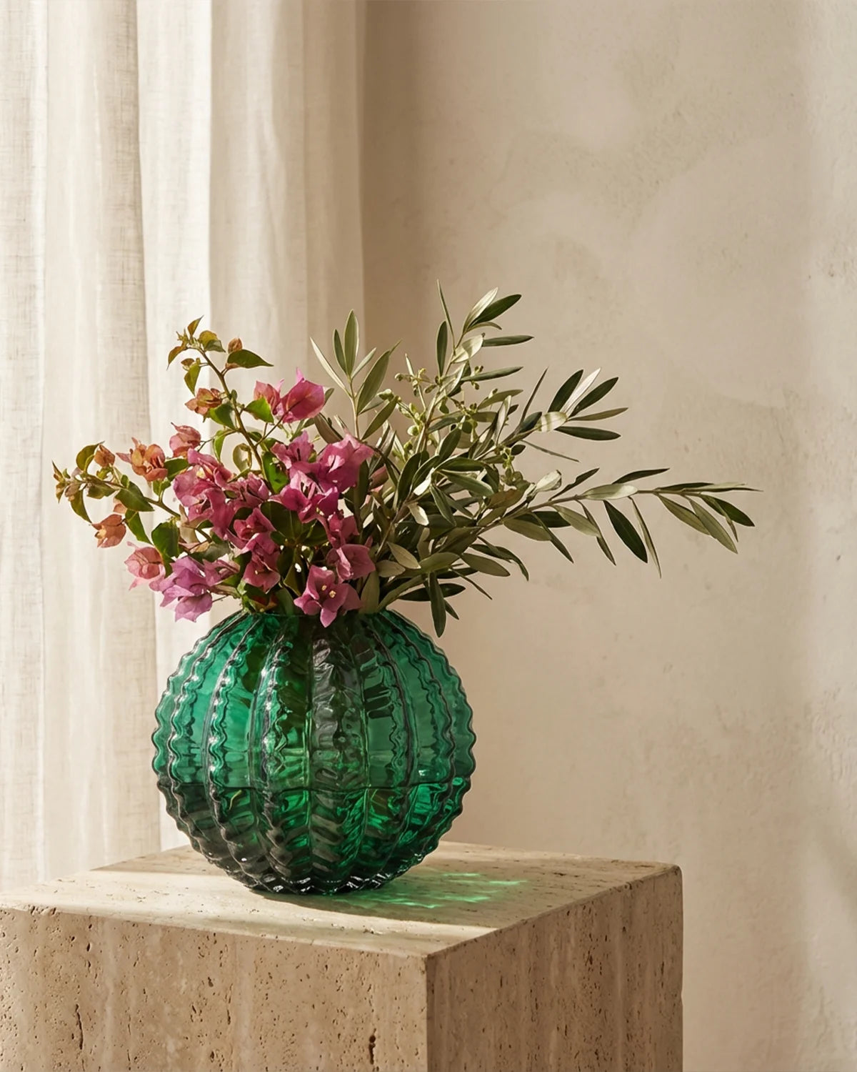 Ivyra Emerald Vase